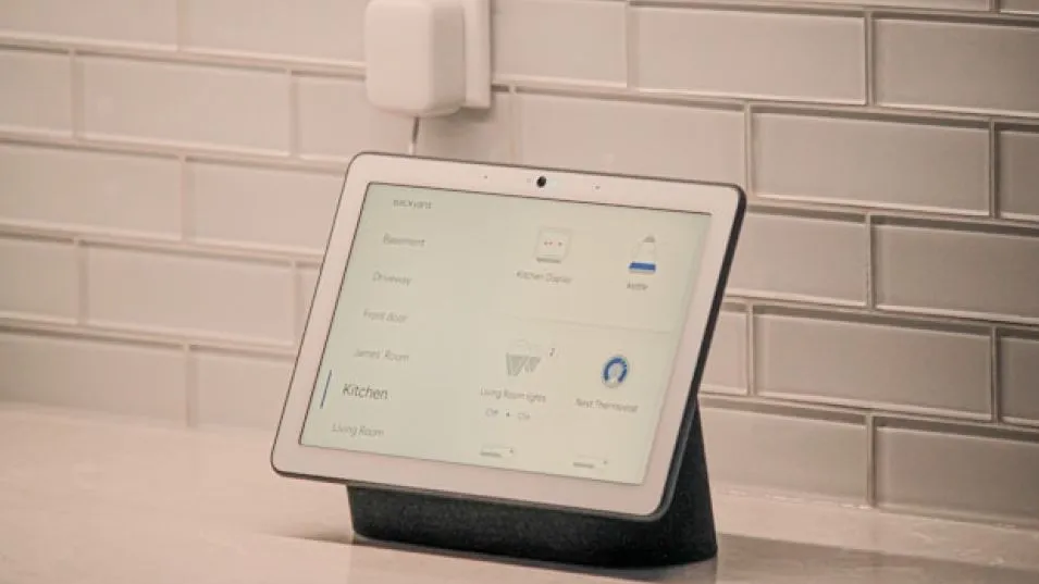 Luces, cerraduras, cámaras: tu hogar más seguro y cómodo con tecnología smart