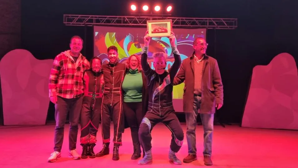 Con gran participación de la  comunidad, comenzó "Azul te Abriga"