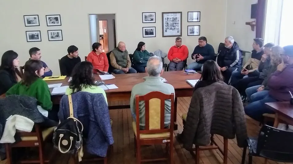 El Consejo de Hábitat recibió a alumnos de Técnica 1 e integrantes del Consejo del Deporte