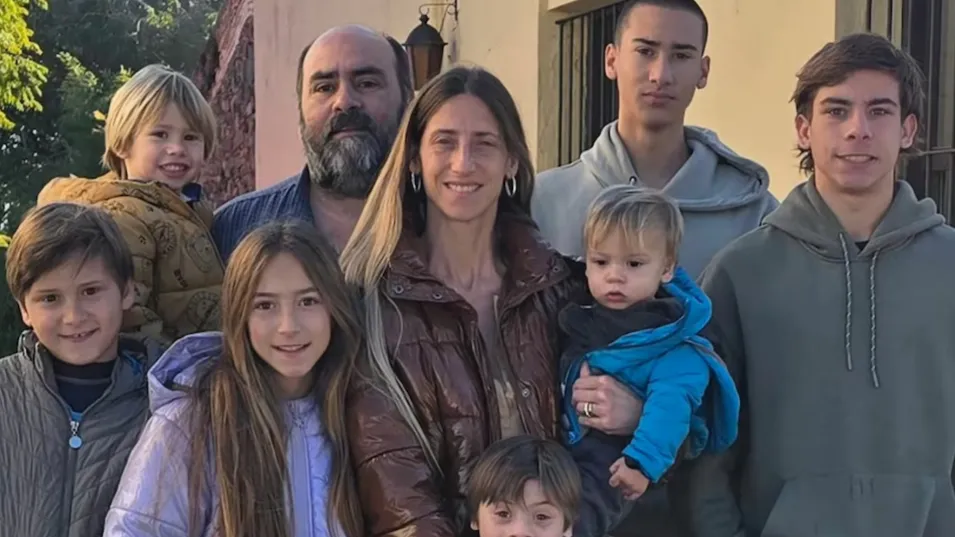 La Ballerina Farm argentina: vive en un campo en Tandil, tiene 7 hijos, y todo lo que cocina sale de su granja y su huerta (@coty.granjera)