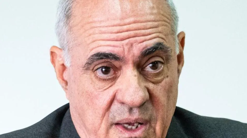 Pedro De Luca, el abogado defensor del condenado.