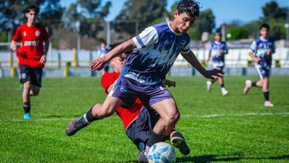 Azul no pudo ganar en el inicio de las semifinales 
