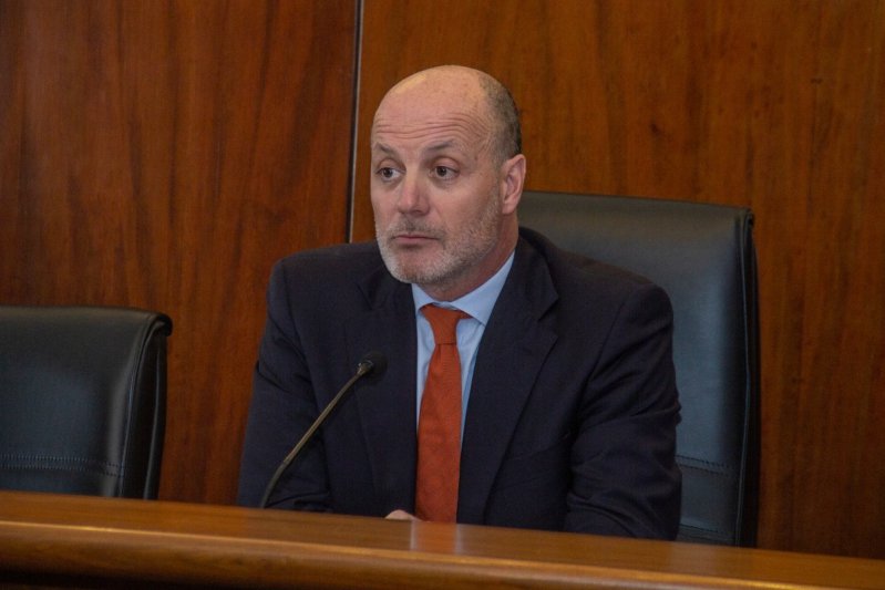 Pena de 16 años de prisión para el ex policía que abusó de una nena y la dejó embarazada
