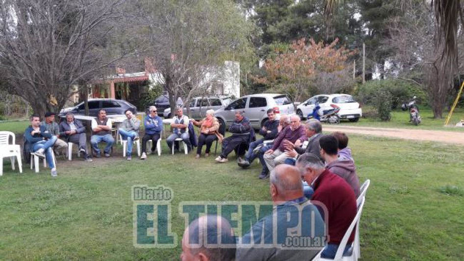 Alejandro Irigoyen recorrió Villa Piazza Norte