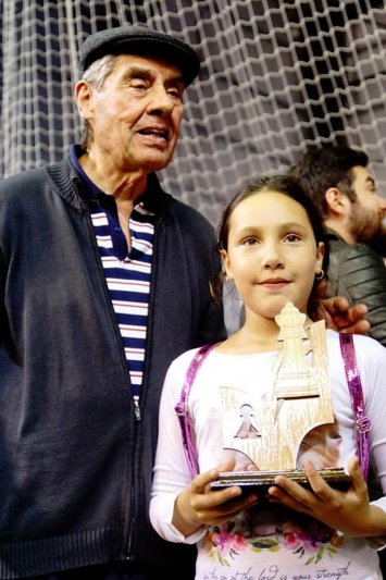 La Escuela de Ajedrez se presentó en Bolívar