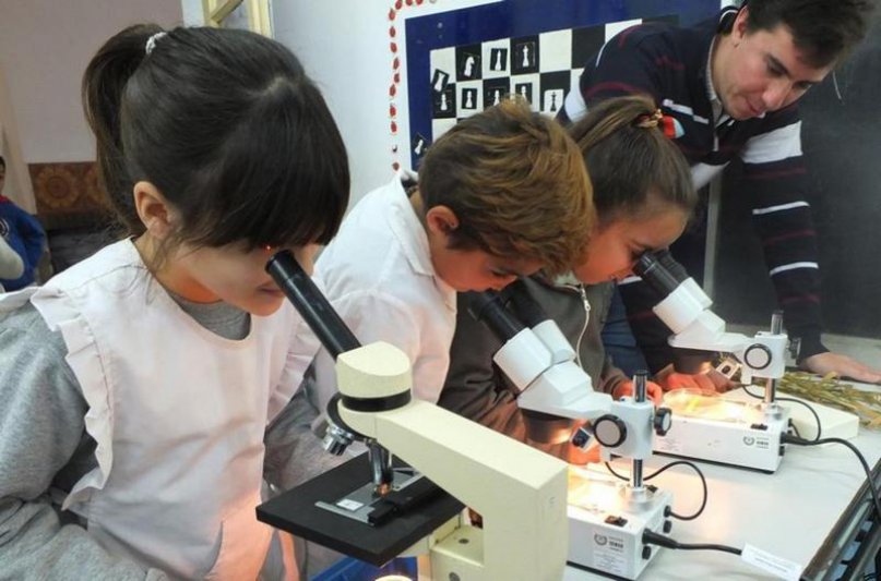 "Ciencia en los barrios" estará en el CAPS 6