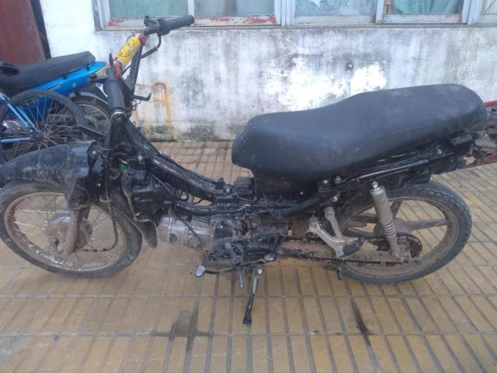 Policías de la Local incautaron una moto