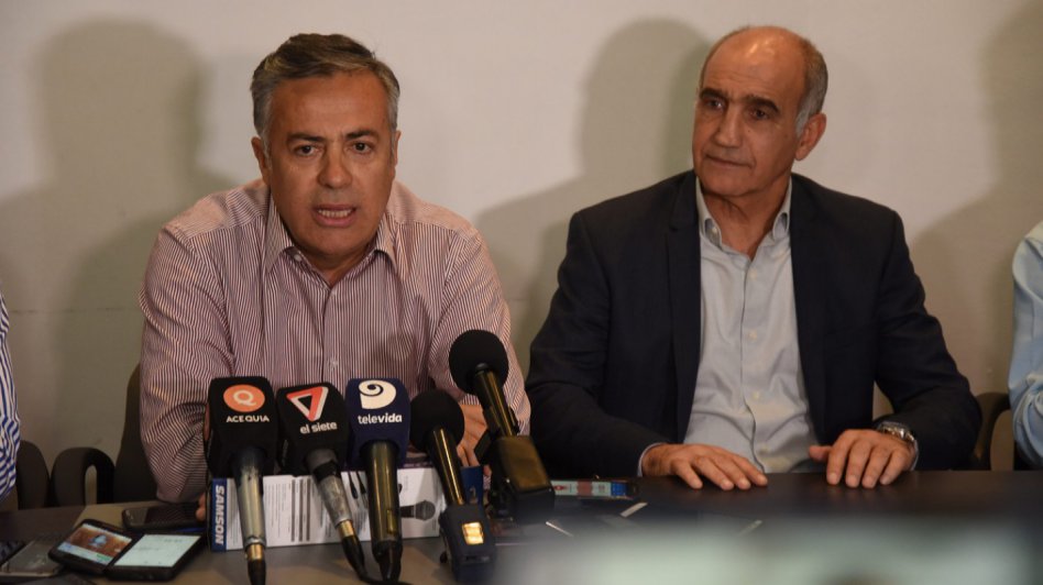 Salvador debate con Cornejo el futuro de la UCR en Cambiemos
