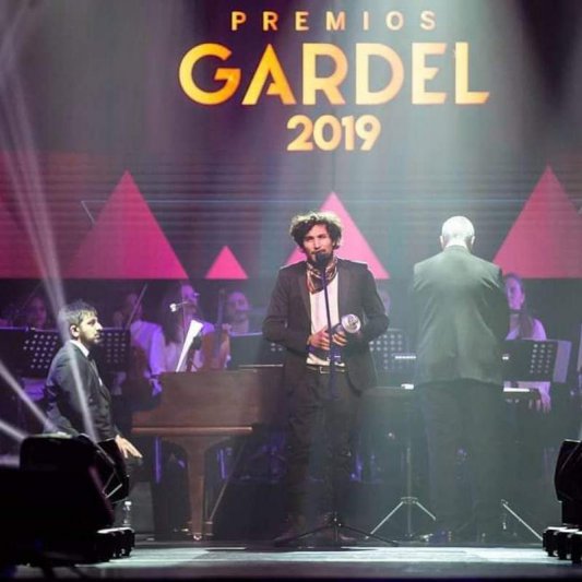 Recibimiento al azuleño Abi González