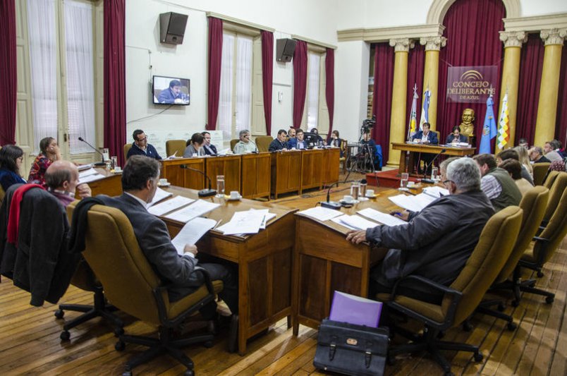 El Ejecutivo hizo valer su mayoría y  logró la aprobación de sus cuentas