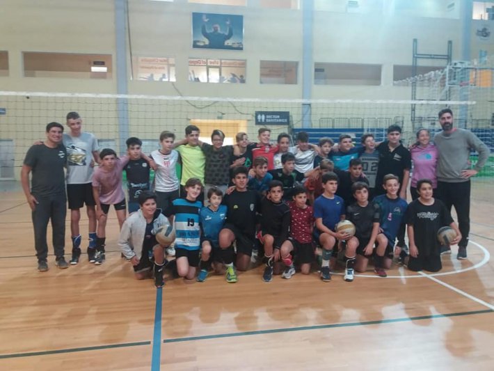 Azul Vóley Club sigue en acción