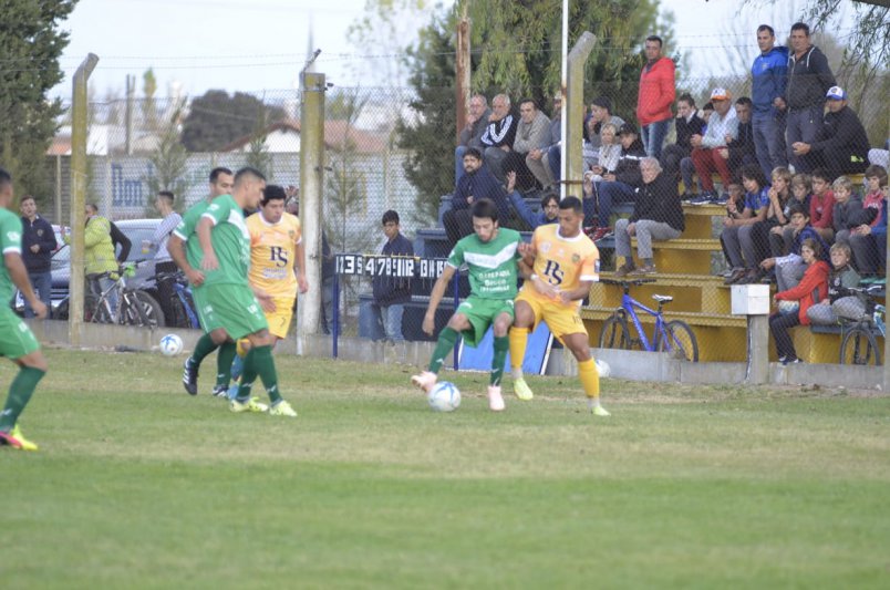 Vélez perdió el invicto y la soledad en la cima ante Boca