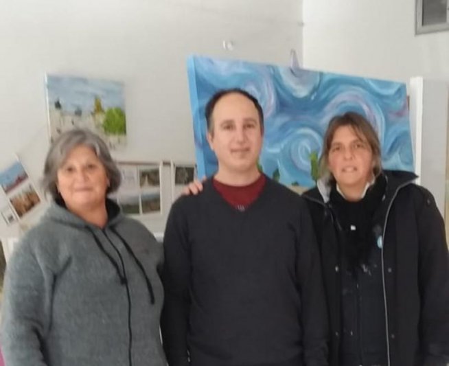 La muestra "Un paseo por las artes"  a cargo de artistas chillarenses