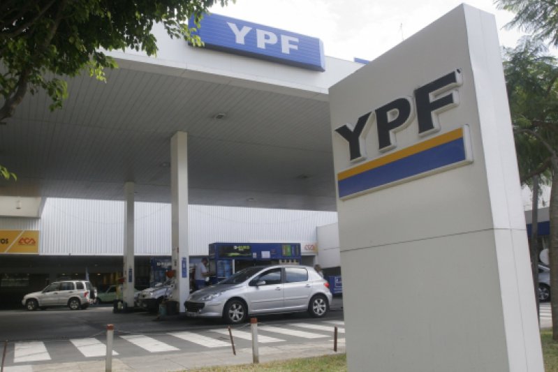 YPF aumentó 1,5% sus combustibles