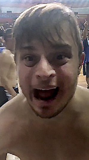 Argentina llegó a las semifinales  con otro gol de "Nacho" Deluca