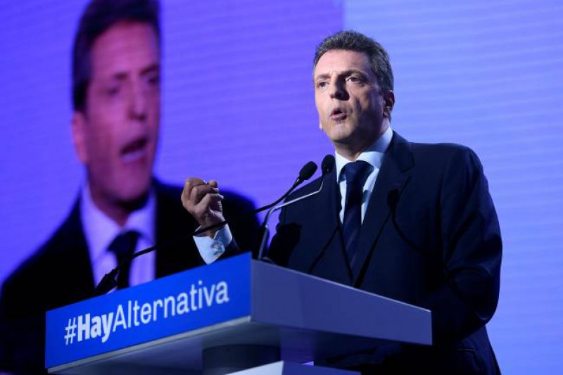 Massa hizo otro gesto de distancia con Macri y quedó cerca de un acuerdo con CFK