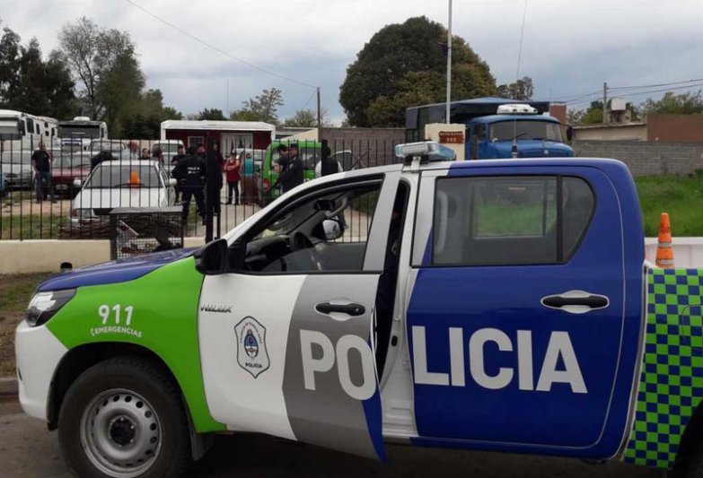 Practicaban caza furtiva, huyeron por miedo a la policía, chocaron y uno murió