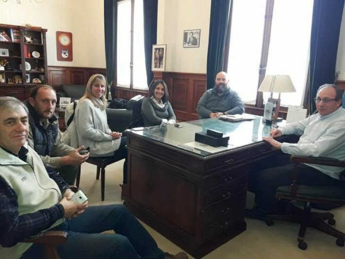 Se realizará un mejorado del camino a la Escuela Nº 15