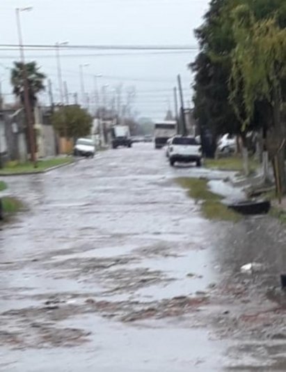 En Azul, las lluvias generaron inconvenientes  en algunos barrios, pero ninguno a gran escala