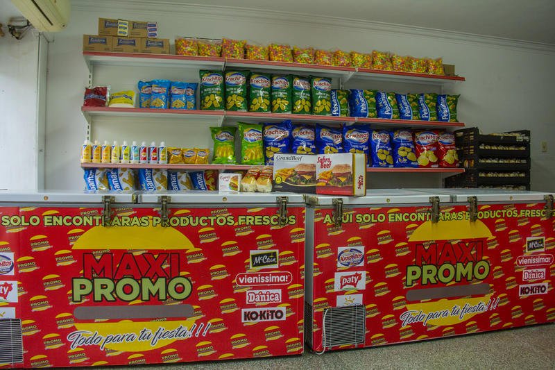 La tentación en Azul para no  dejar de visitar: Maxi Promo