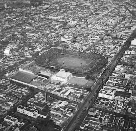 La vuelta a Boedo es también Azul (grana)