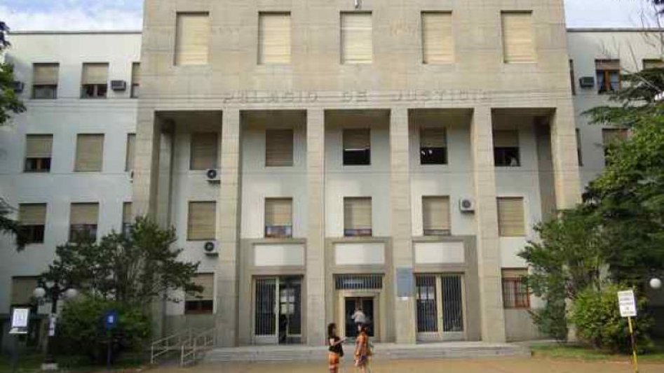 Condenaron a un azuleño por un robo  y un hurto ocurridos en dos viviendas