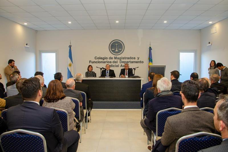 Un "histórico momento": la inauguración del  Colegio de Magistrados y Funcionarios de Azul 