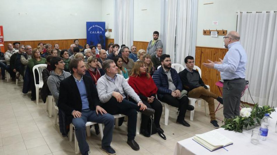 "La raíz del problema del empleo es que  Argentina genera muy pocos empleadores"