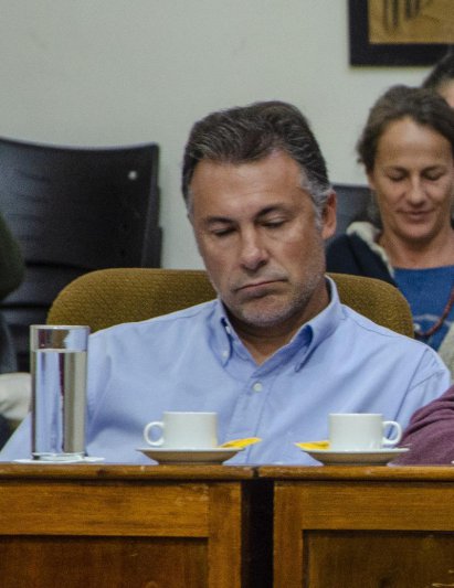 Con las legislaturas provincial y nacional "en receso", el deliberativo azuleño sigue "activo" 
