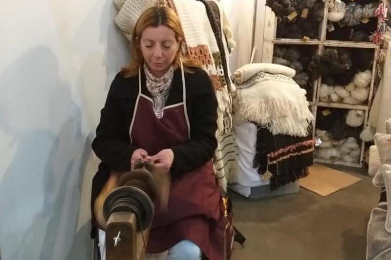 Hilados del Azul participó en  la feria "Caminos y Sabores"