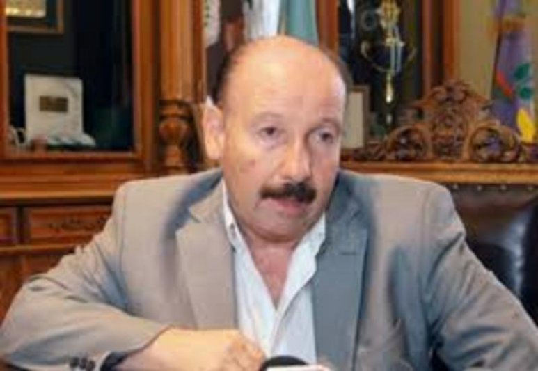 Dictaron falta de mérito al ex intendente Inza  en la causa por fraude con fondos públicos