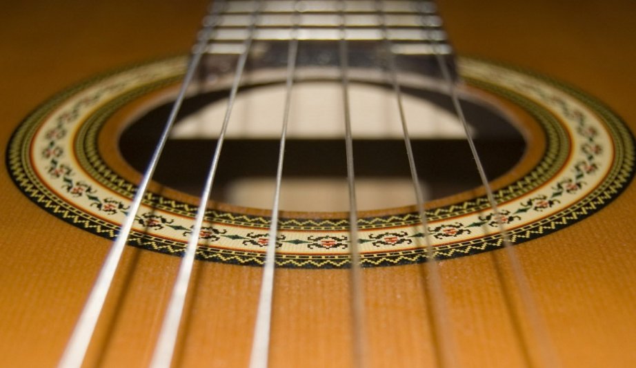 Azuleño en el Pre Festival Guitarras del Mundo