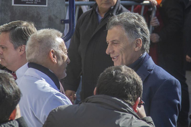 Los treinta minutos de Macri y Vidal en Azul 