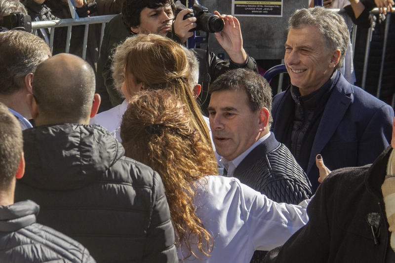 Los treinta minutos de Macri y Vidal en Azul 