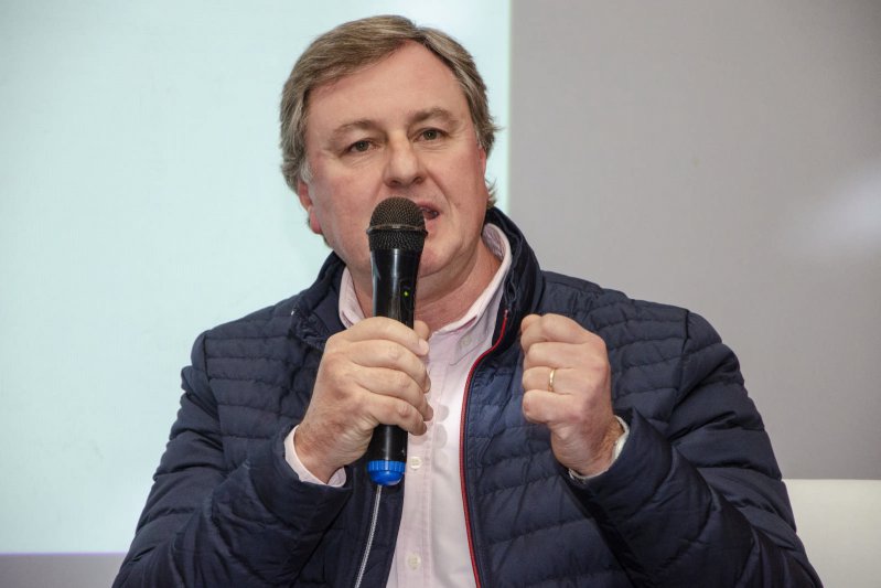 "¿Está obrando de la misma manera con episodios sospechados de irregularidades durante su gestión?"