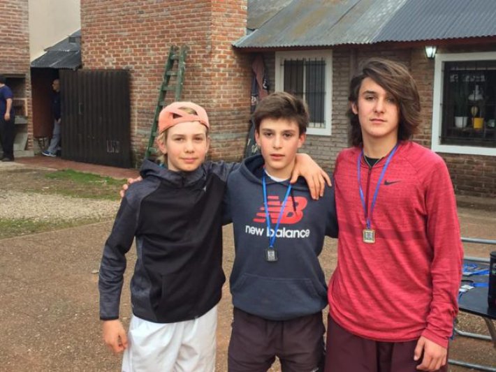 Tenis: campeones en Regional