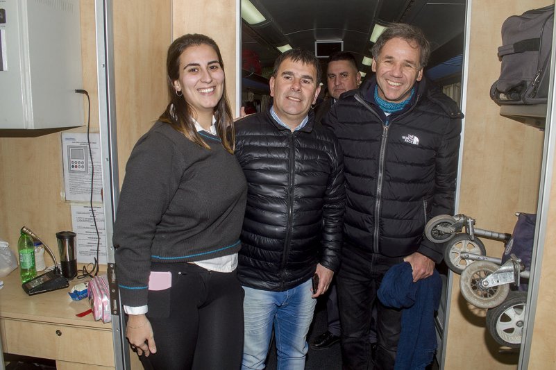 Cacharí recuperó la parada del tren de pasajeros