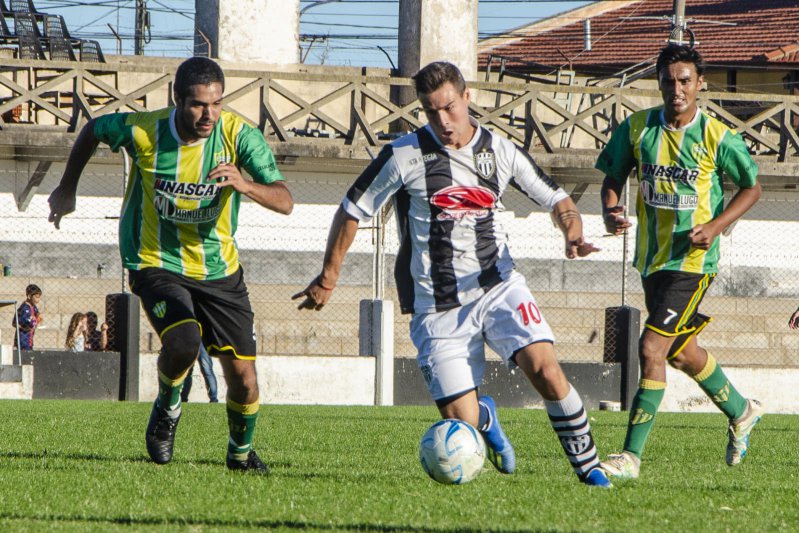 Luego de la postergación, comienzan las semifinales