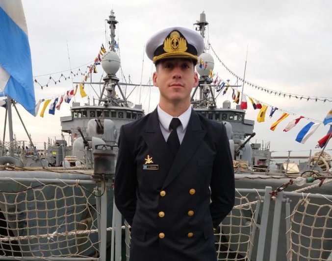 "Cuando entré a la Escuela Naval no sabía con lo que me iba  a encontrar y la verdad es que fue lo mejor que me ha pasado"
