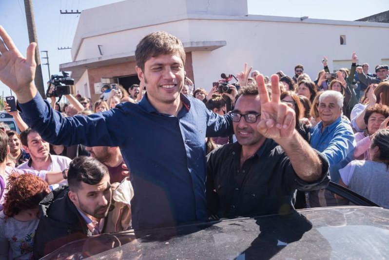 Axel Kicillof vuelve a Azul para  apoyar la candidatura de Sombra