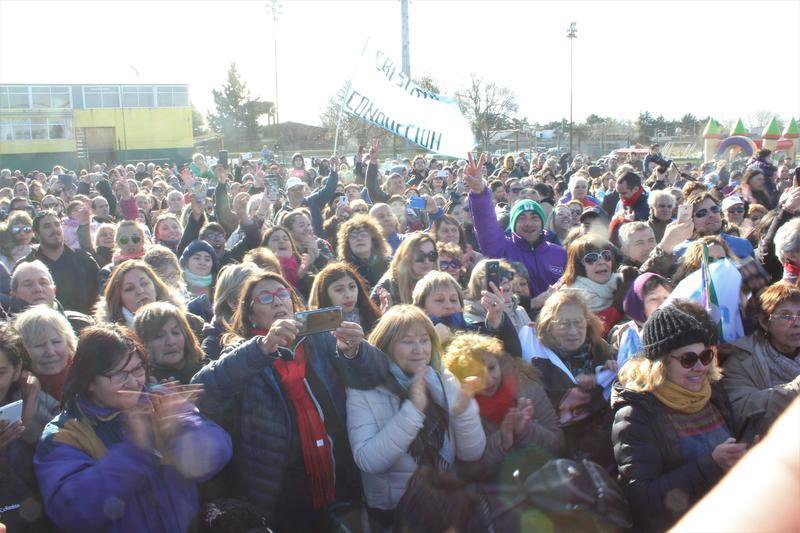 "Tenemos que poner a este país en marcha"