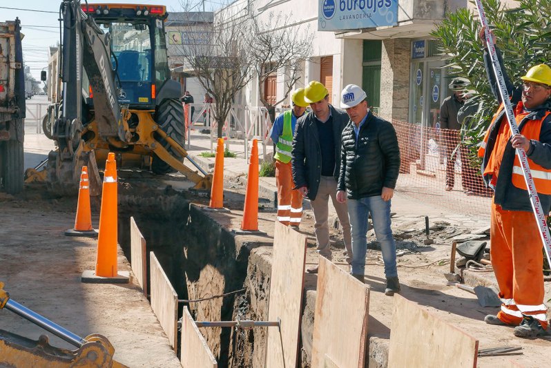 Bertellys verificó los avances de las obras de desagües pluviales
