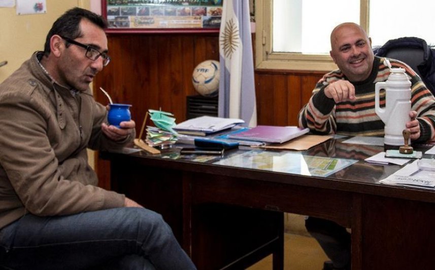 Versiones cruzadas tras la reunión del delegado cachariense con referentes del Frente de Todos