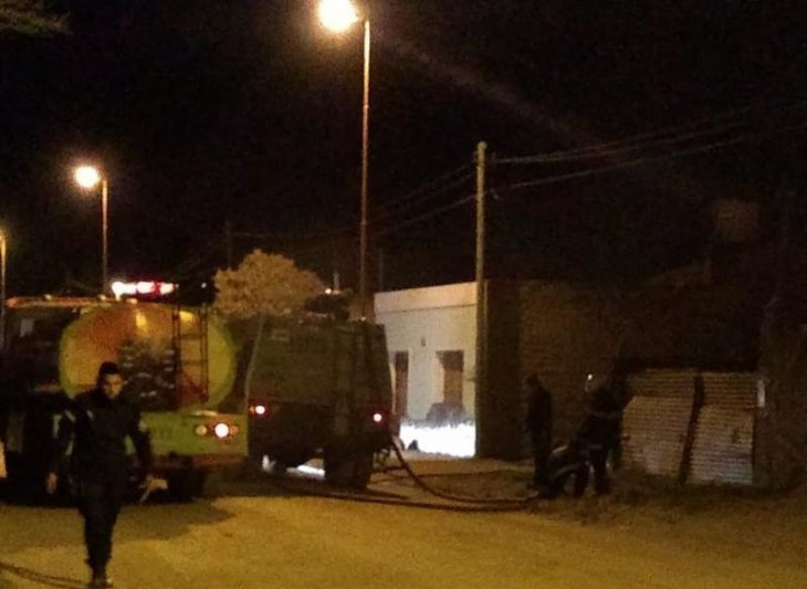 Incendio destruyó una vivienda
