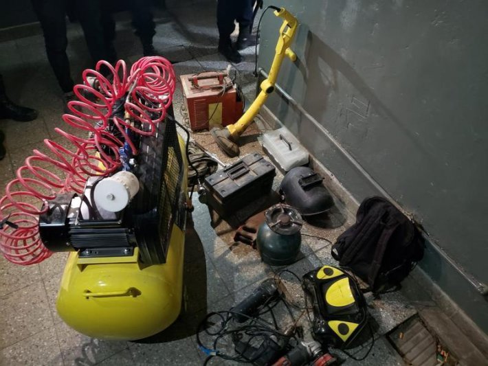 Recuperaron herramientas robadas en una bloquera