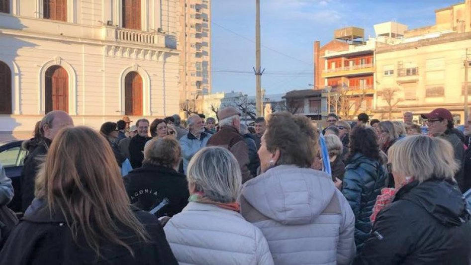 Manifestación local en respaldo de Cambiemos