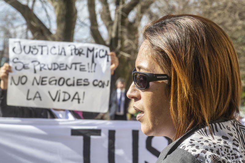 Manifestación en Tribunales de familiares  de dos víctimas de un incidente de tránsito 