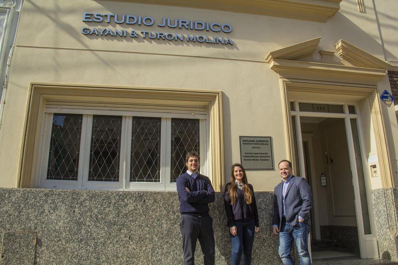 "Los abogados llevamos el ideal  de justicia como bandera"