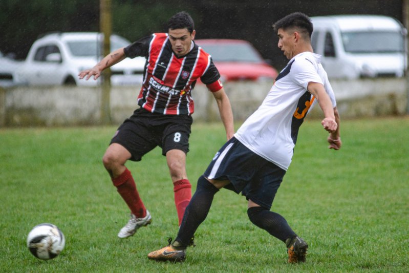 El clásico fue, nuevamente, para Chacarita