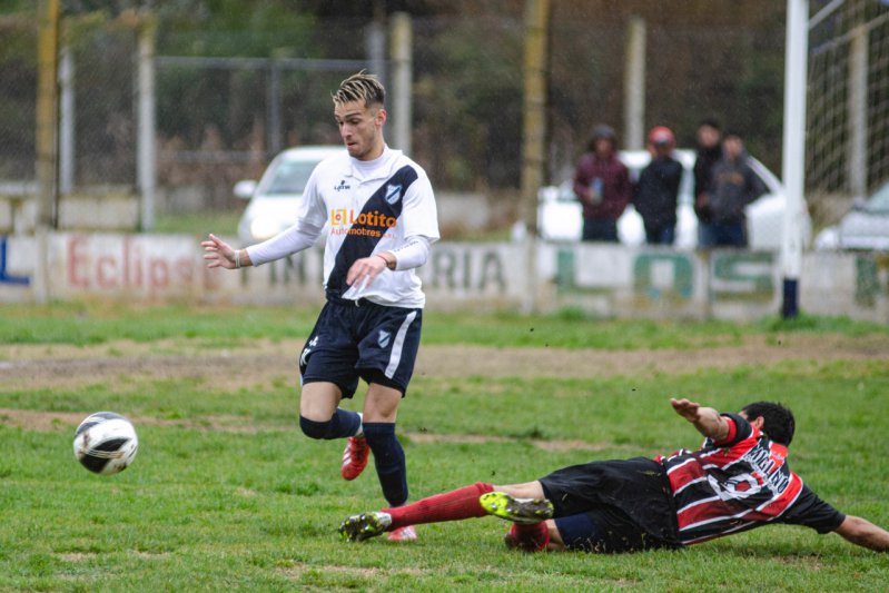 El clásico fue, nuevamente, para Chacarita
